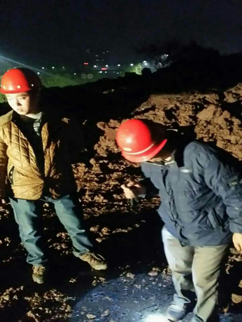 奋战不分昼夜 抢险保障供水