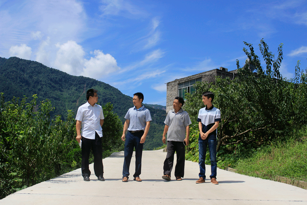 对口帮扶暖民心 便民桥连千家情