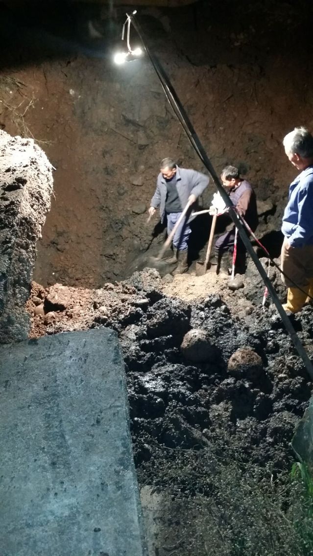 屡经波折忙抢险 管道修复终成功