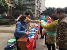 营销部:弘扬雷锋精神 供水服务进社区