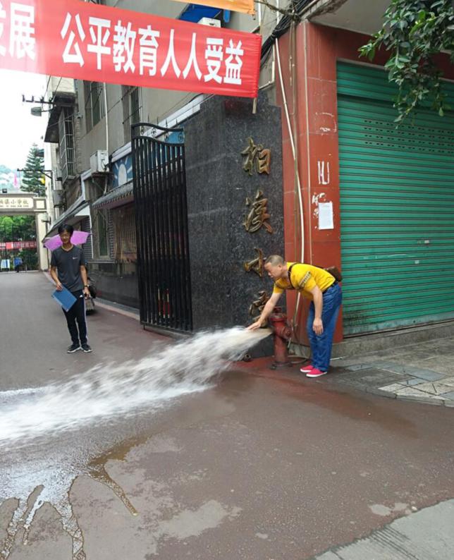 保障供水 护航高考