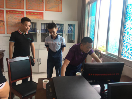 情系栗子村 精准帮扶显实效