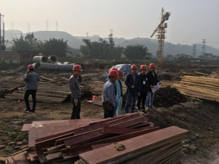 建恒公司:检查重点项目工地 确保工程顺利推进