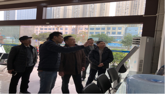 临港开发区领导莅临临港公司检查指导春节前安全供水工作