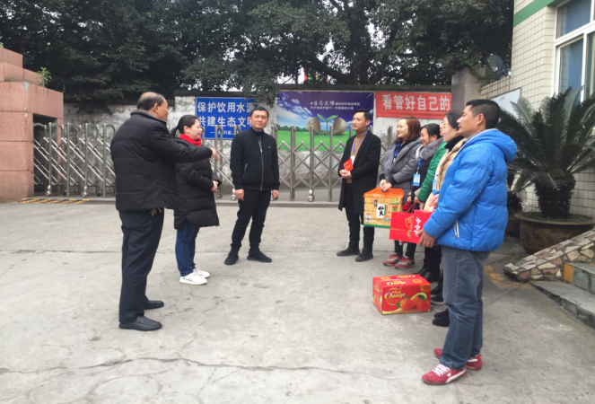 集团公司春节慰问一线职工