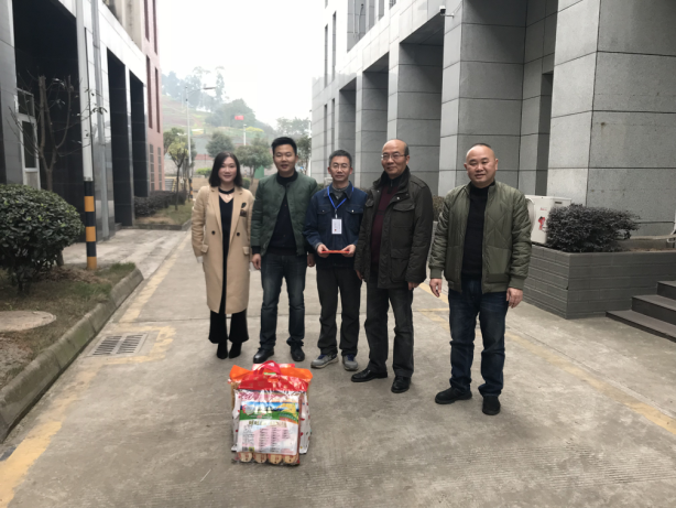 集团公司春节慰问一线职工