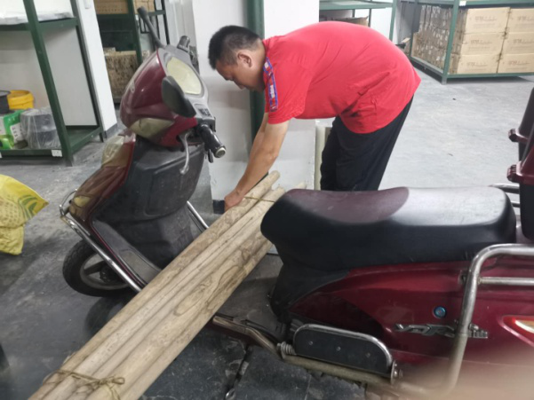 积极作为 为抗洪抢险提供保障